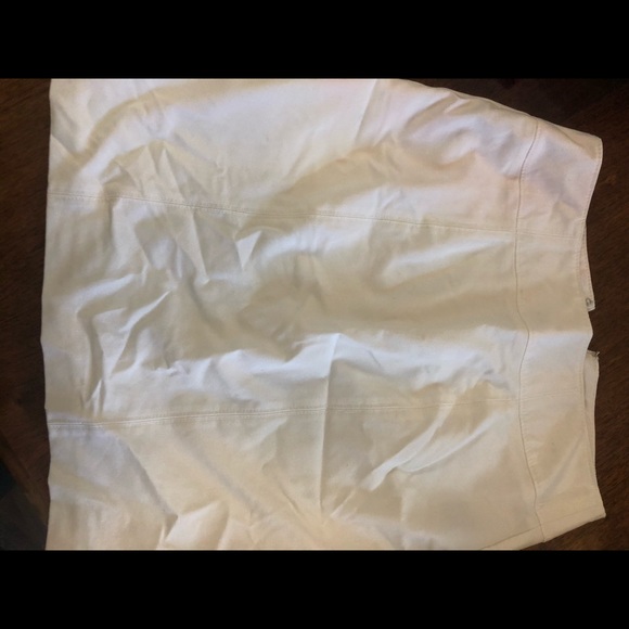White business skirt - Picture 1 of 2
